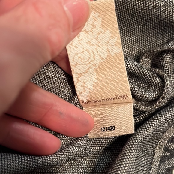 Soft Surroundings leopard print hoodie NWOT - Picture 4 of 7